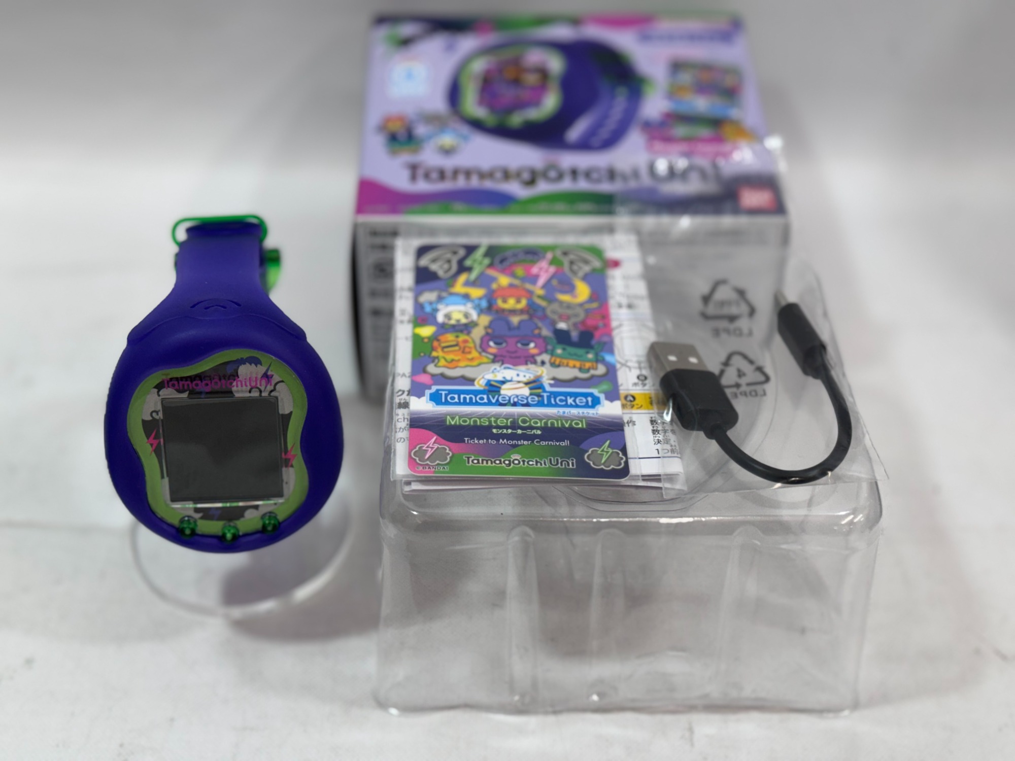 たまごっち買取大歓迎！】Tamagocchi Uni Monster Carnivalのご紹介