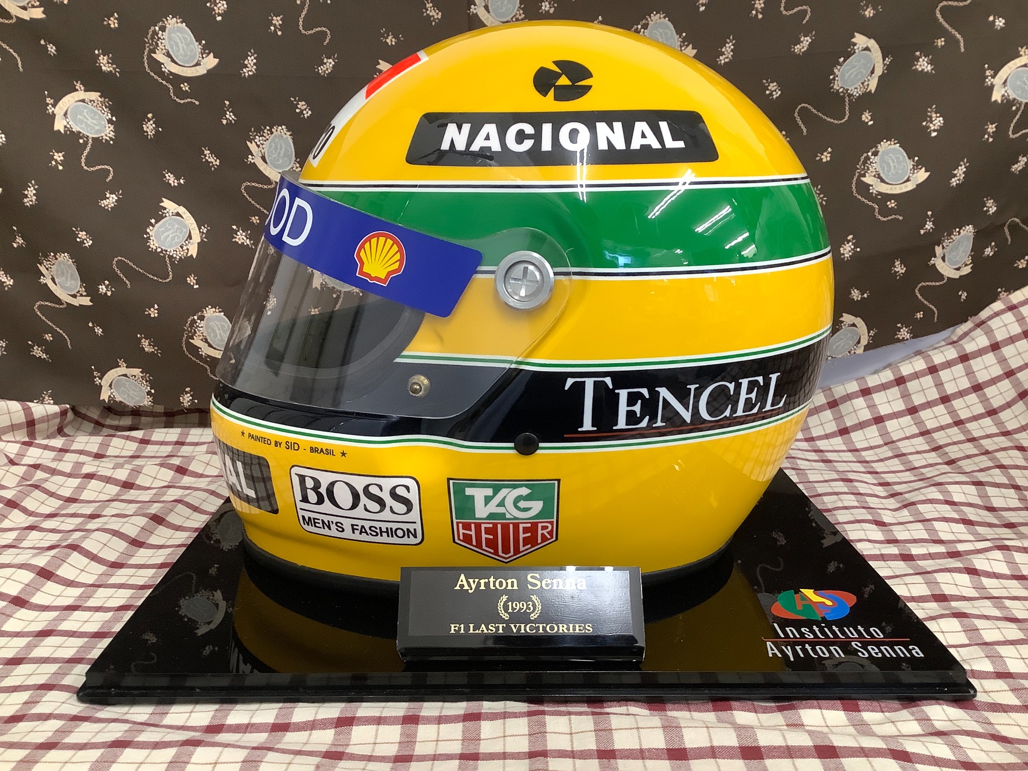 お値下げ中！！アイルトン・セナの1/1スケールミニチュアヘルメットの