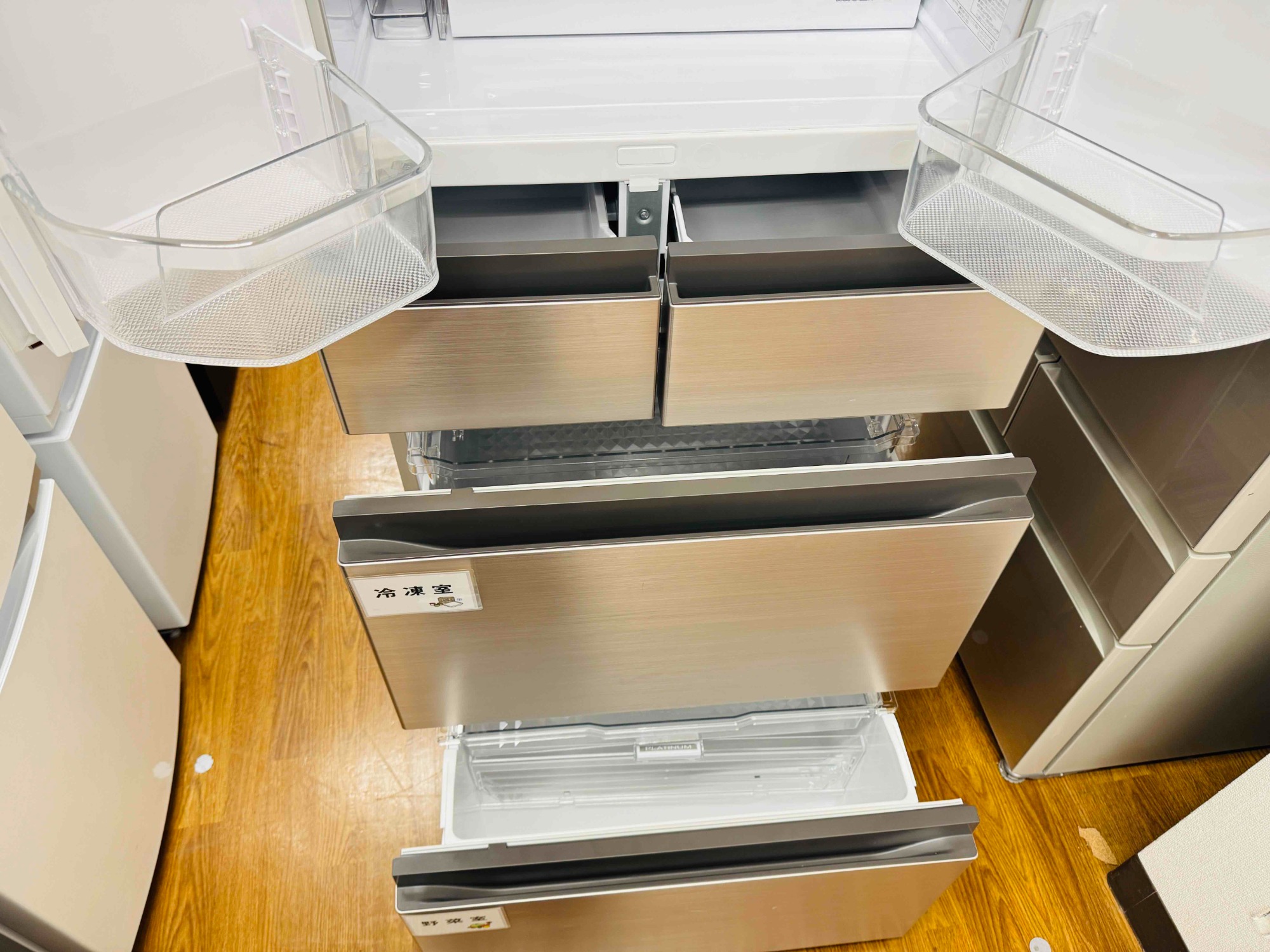 HITACHI】日立 6ドア冷蔵庫 R-HW54S のご紹介です！！｜2025年12月30日