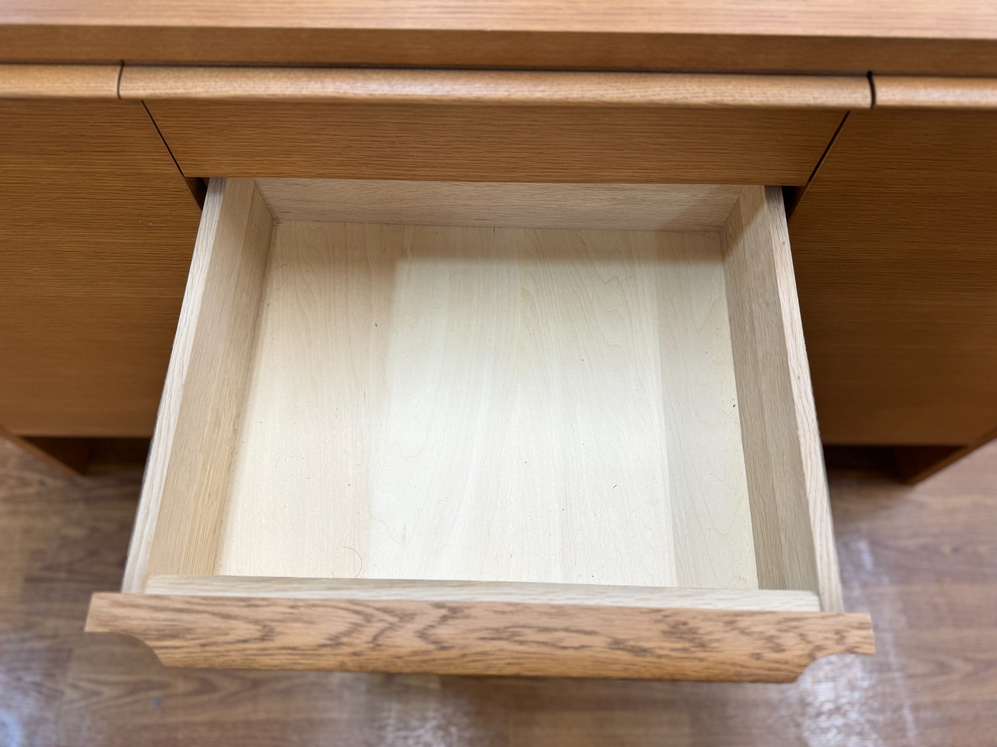 日進木工 グローサイドボード【トレファク 川越店】