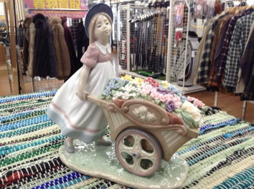 LLADROの可愛いお花屋さん