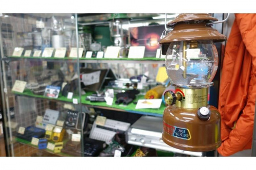 キャンプ用品のランタン