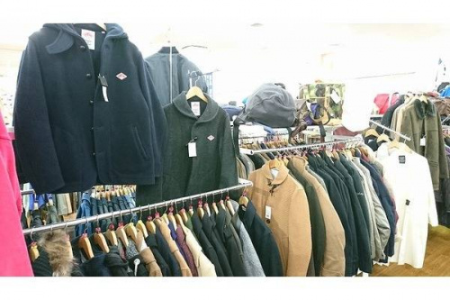SALEの川越店衣類