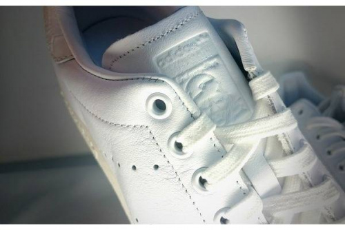 アディダス（adidas）の川越店衣類