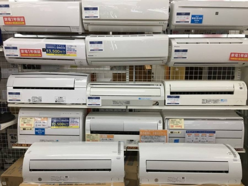 季節家電のエアコン
