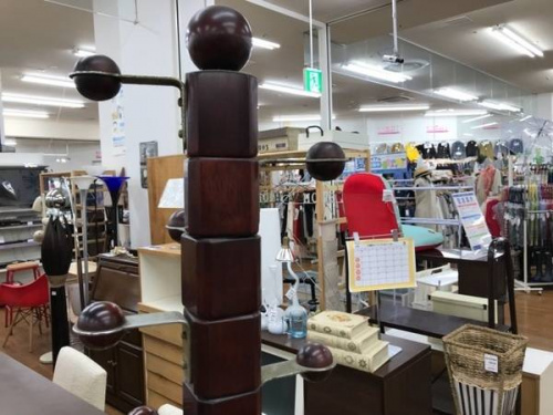家具のハンガーラック