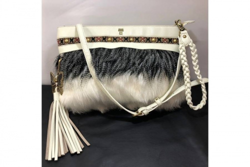 カジュアルバッグのHarris tweed