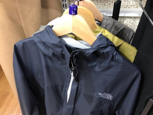 コートのジャケット