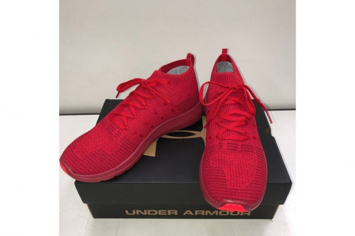 メンズファッションのスニーカー