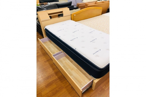 ベッドの川越店家具