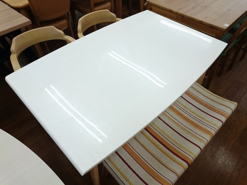 家具のダイニングセット