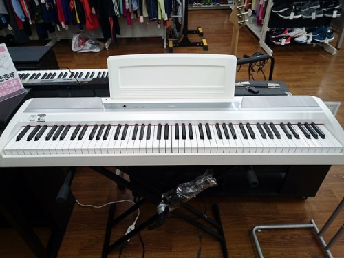 電子ピアノのYAMAHA