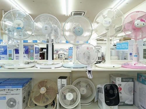 季節家電の扇風機