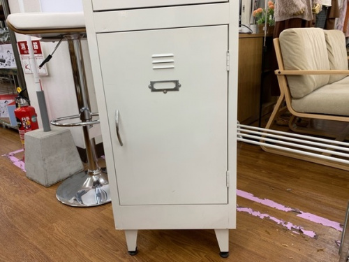 シェルフの川越店家具