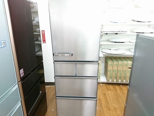 冷蔵庫の大型冷蔵庫