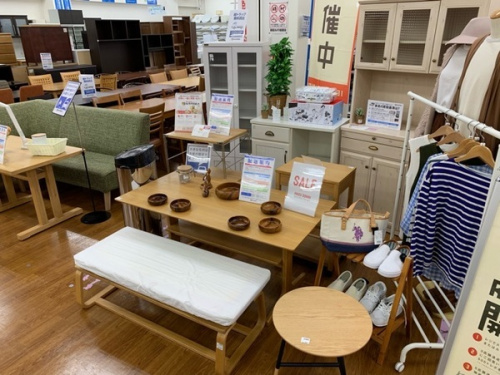 川越店家具の小型家具