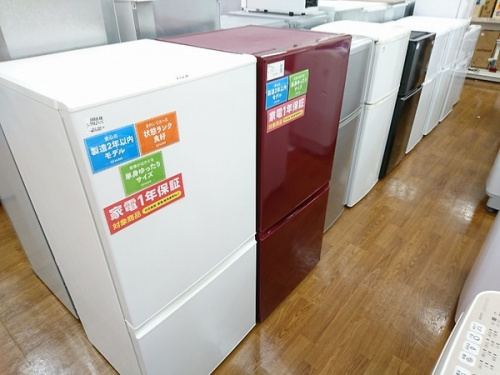 冷蔵庫の2ドア冷蔵庫