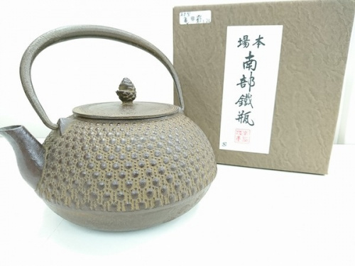 南部鉄器の南部鉄瓶