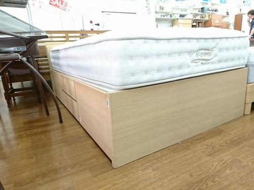 セミダブルベッドの　家具　買取