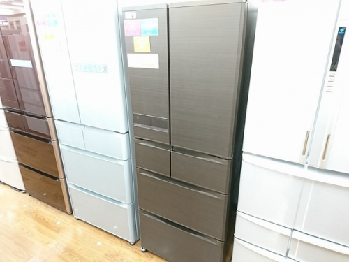 冷蔵庫の大型冷蔵庫