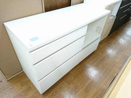 Pamounaのキッチンカウンター