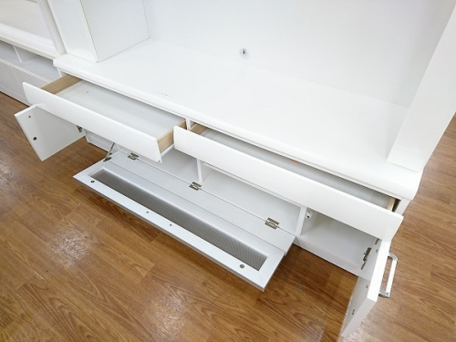 テレビボードの大型