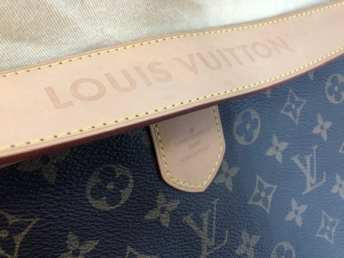 ブランド・ラグジュアリーのLOUIS VUITTON
