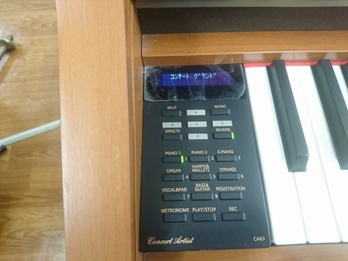 ROLANDの電子ピアノ