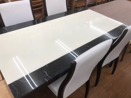 ダイニングセットの中古 家具