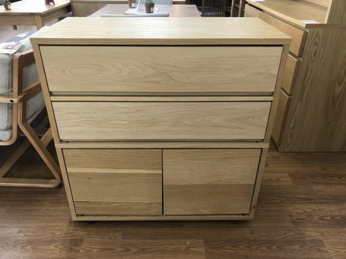 家具の特選家具