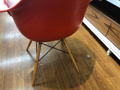 中古　家具のHermanMiller