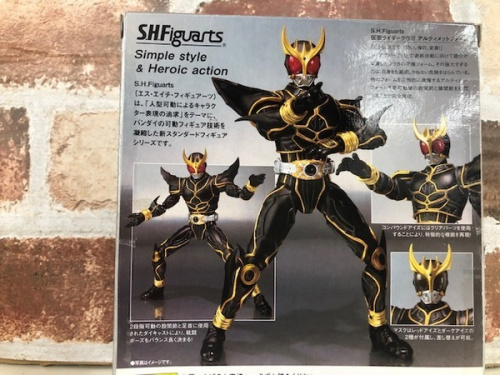 フィギュア