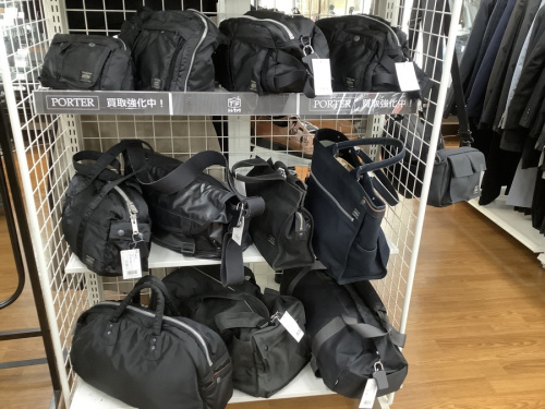 バッグのPORTER