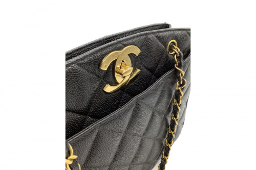 シャネルのバッグ