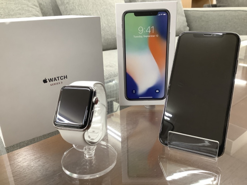 モバイル機器のスマートフォン