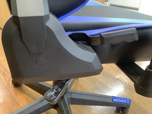 GTRACINGのパソコンチェア