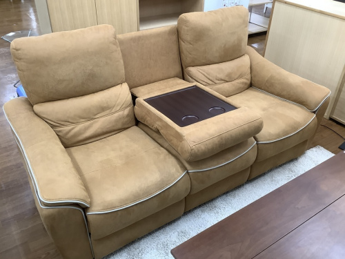 ソファーの3人掛けソファー