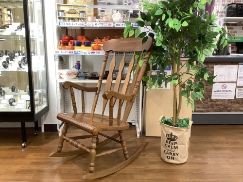 生活家具のイス