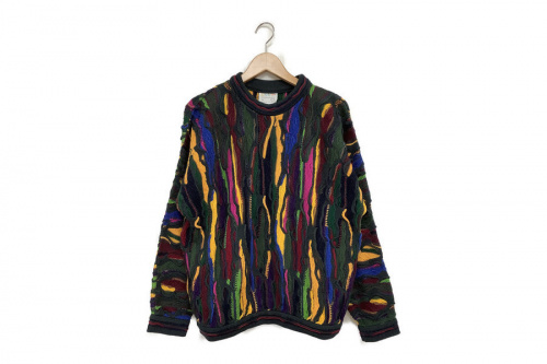 ニットのクージーニット