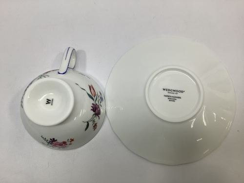 カップ&ソーサーのWEDGWOOD