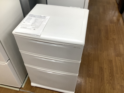 キッチン家電の冷凍庫