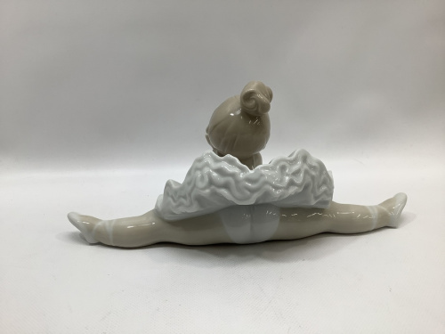フィギュリンのNAO