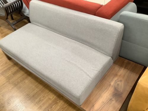 生活家具のソファー