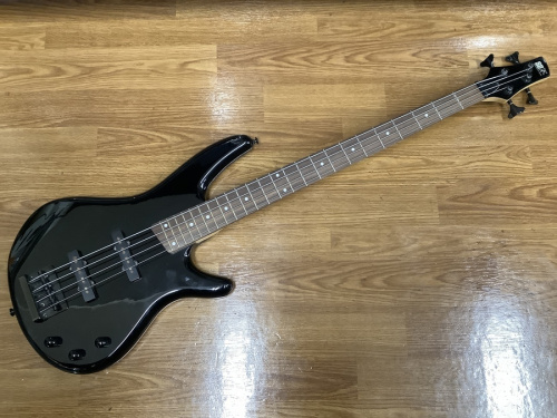 アコースティックギターのベース