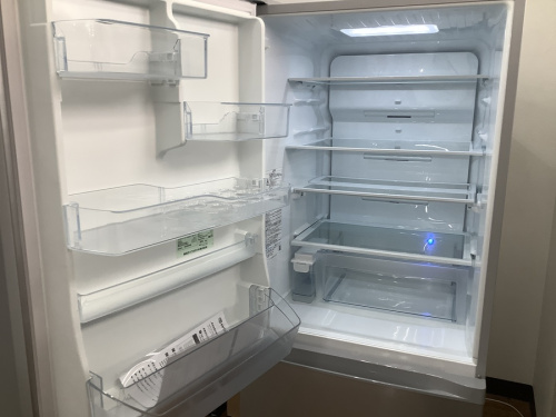 5ドア冷蔵庫（VEGETA)のTOSHIBA