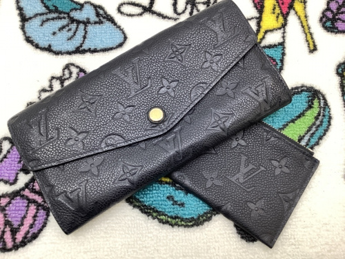 ブランド・ラグジュアリーの財布