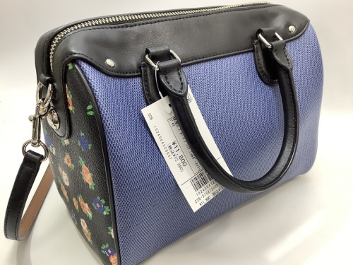 ハンドバッグのCOACH