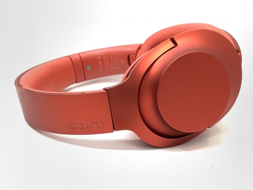 ワイヤレスヘッドホンのSONY　ソニー