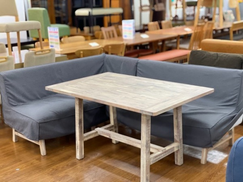 家具のダイニングセット