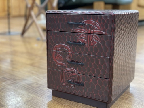 チェストの和箪笥　和雑貨　鎌倉彫